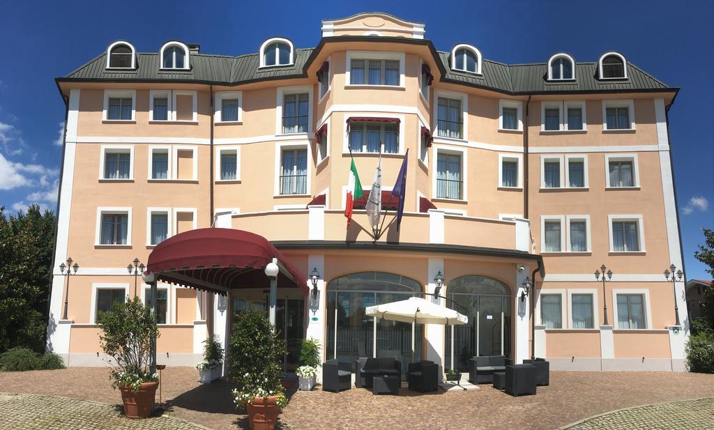 Green Hotel セッティモ・トリネーゼ エクステリア 写真
